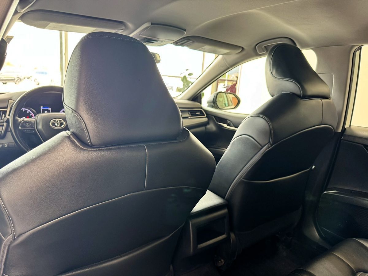 2022 Toyota Camry SE Nightshade Edition photo 32