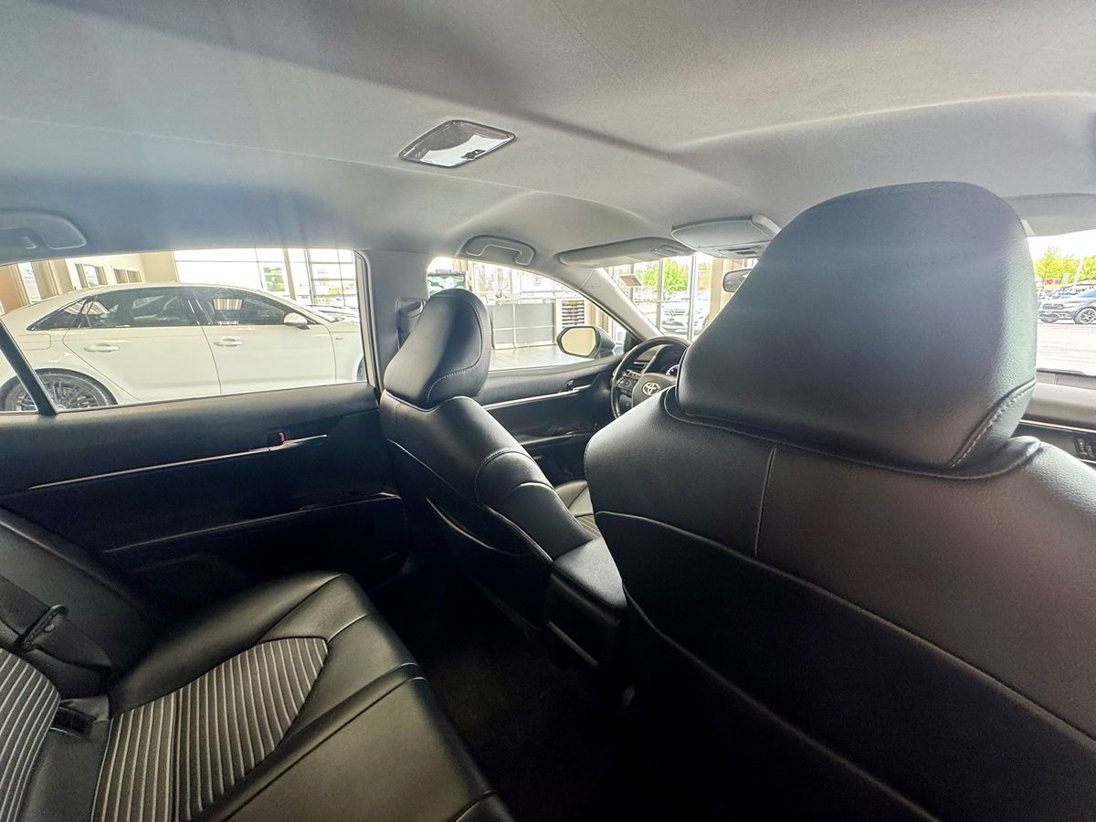 2022 Toyota Camry SE Nightshade Edition photo 36