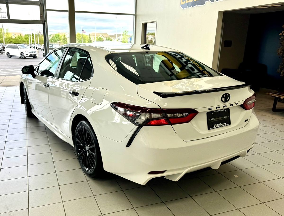 2022 Toyota Camry SE Nightshade Edition photo 42