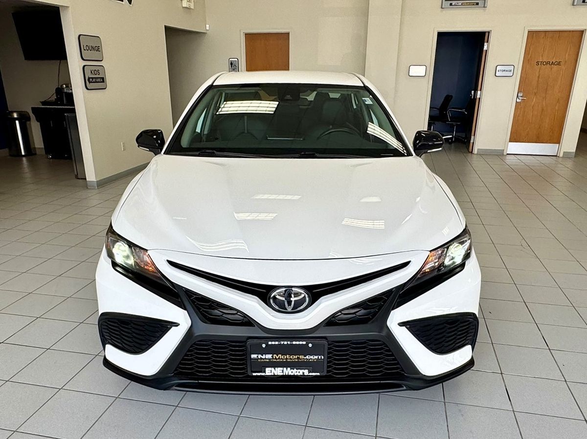 2022 Toyota Camry SE Nightshade Edition photo 45
