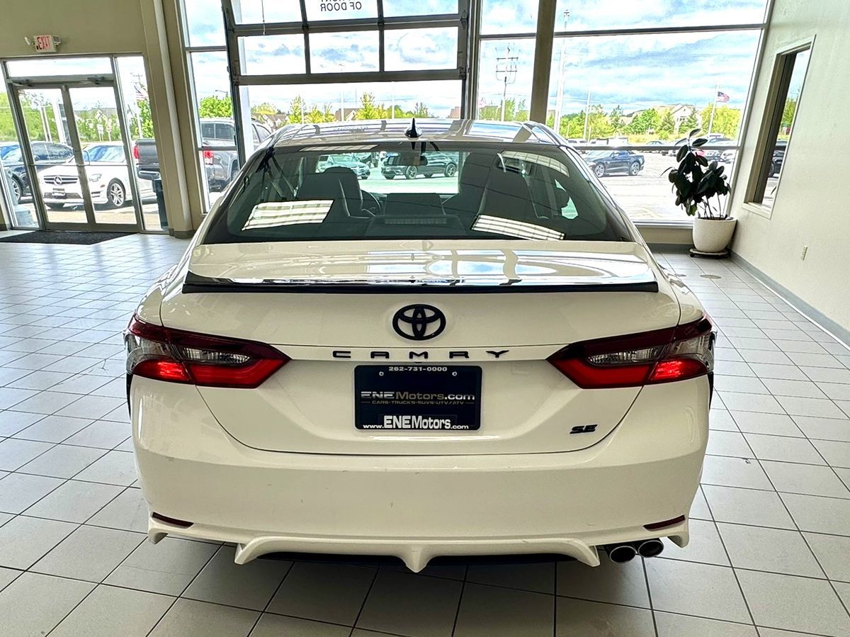 2022 Toyota Camry SE Nightshade Edition photo 47