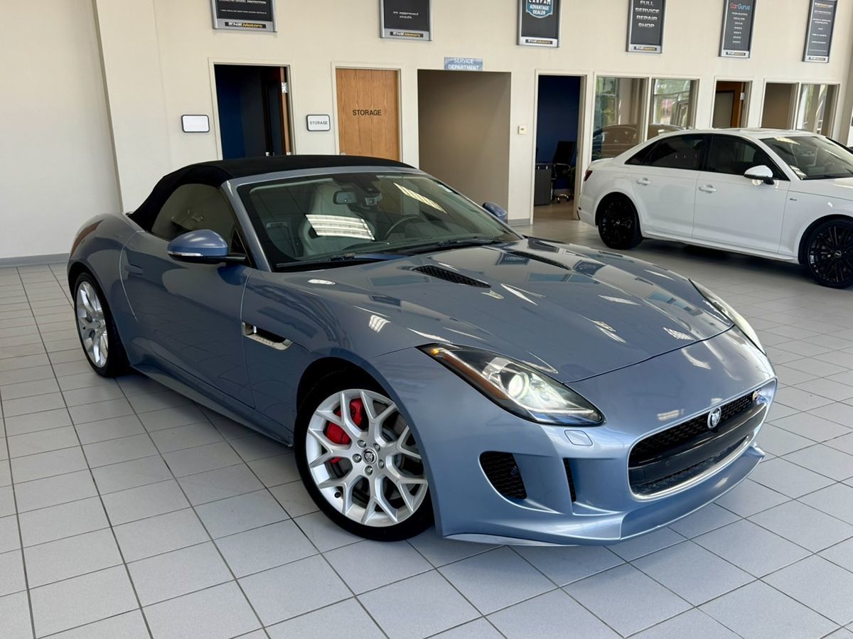 2014 Jaguar F-TYPE S photo 44