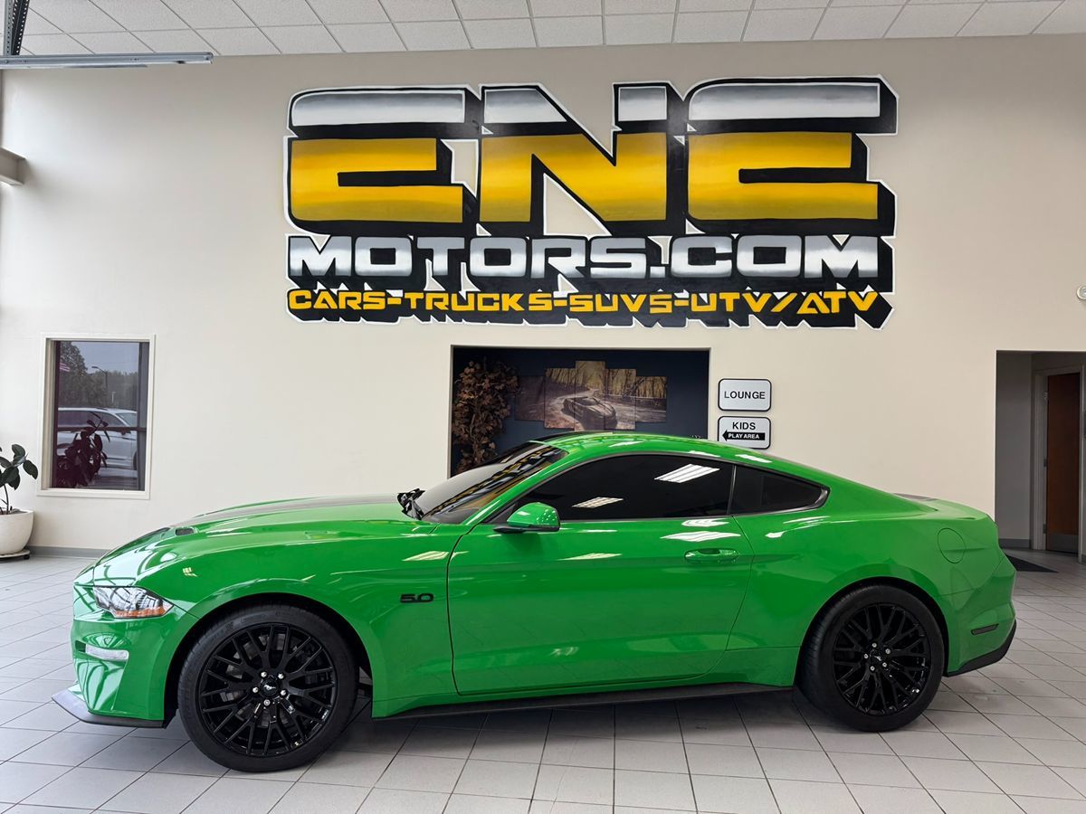 2019 Ford Mustang GT Premium photo 3