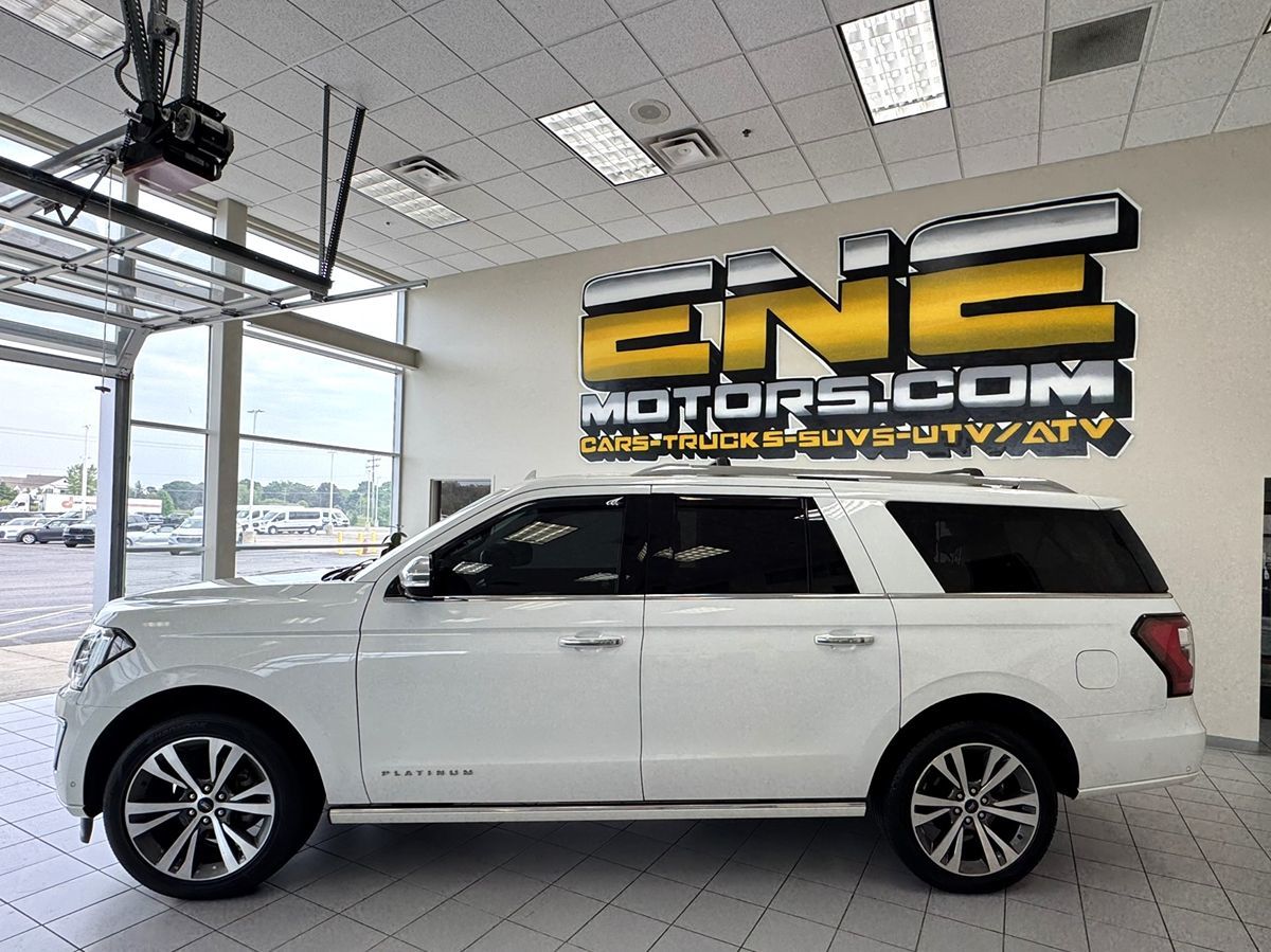 2021 Ford Expedition MAX Platinum photo 2