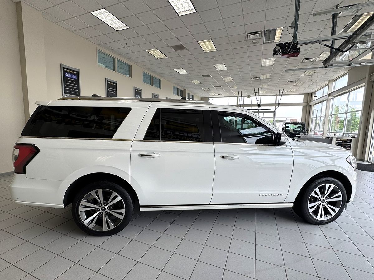 2021 Ford Expedition MAX Platinum photo 6