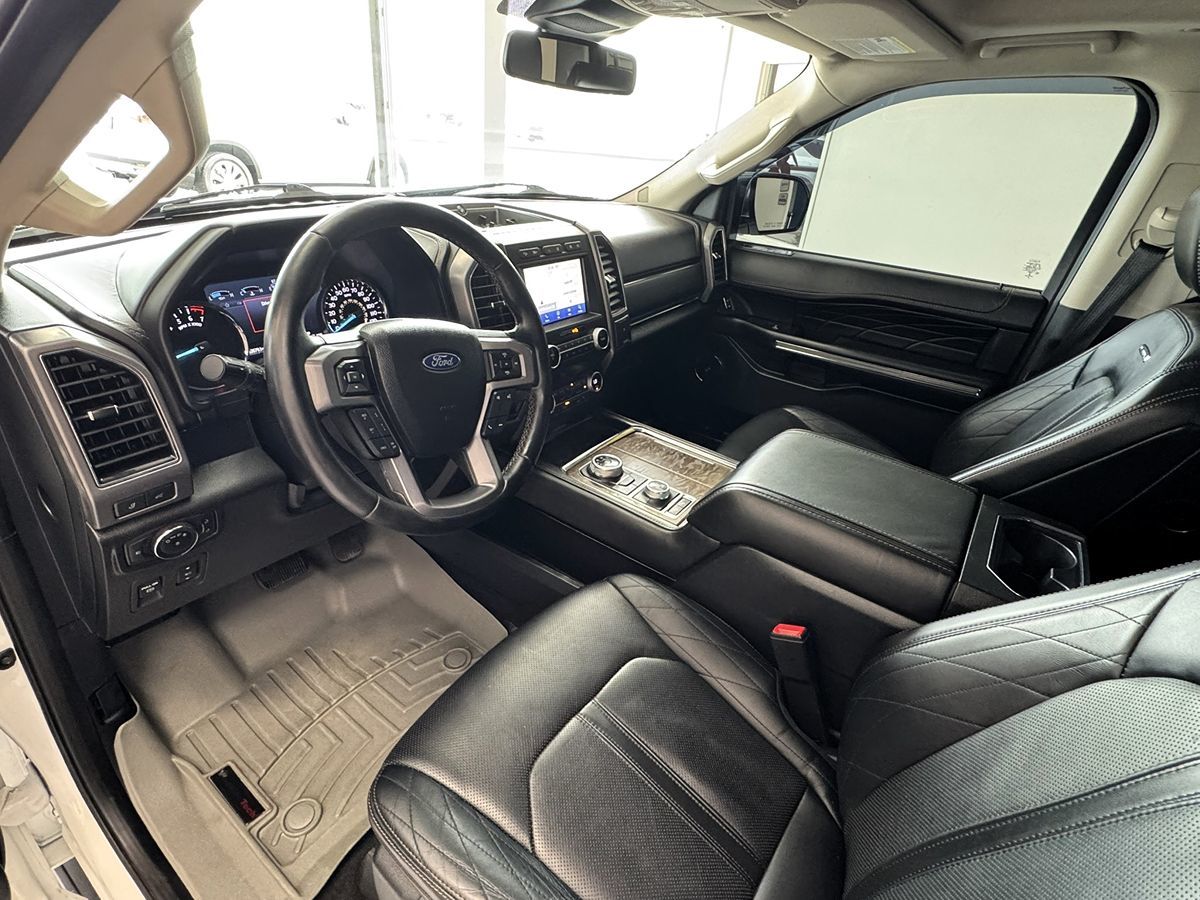 2021 Ford Expedition MAX Platinum photo 11