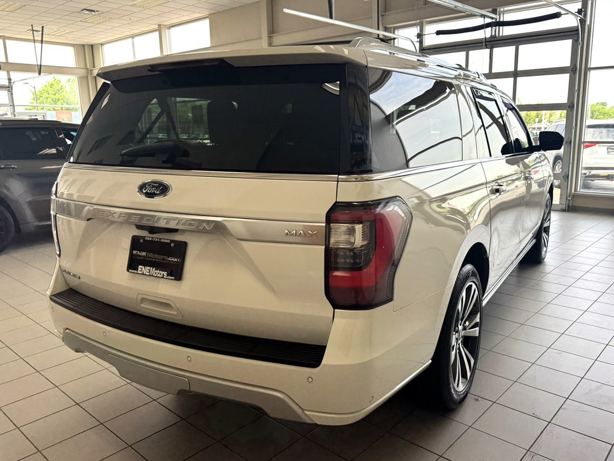 2021 Ford Expedition MAX Platinum photo 5