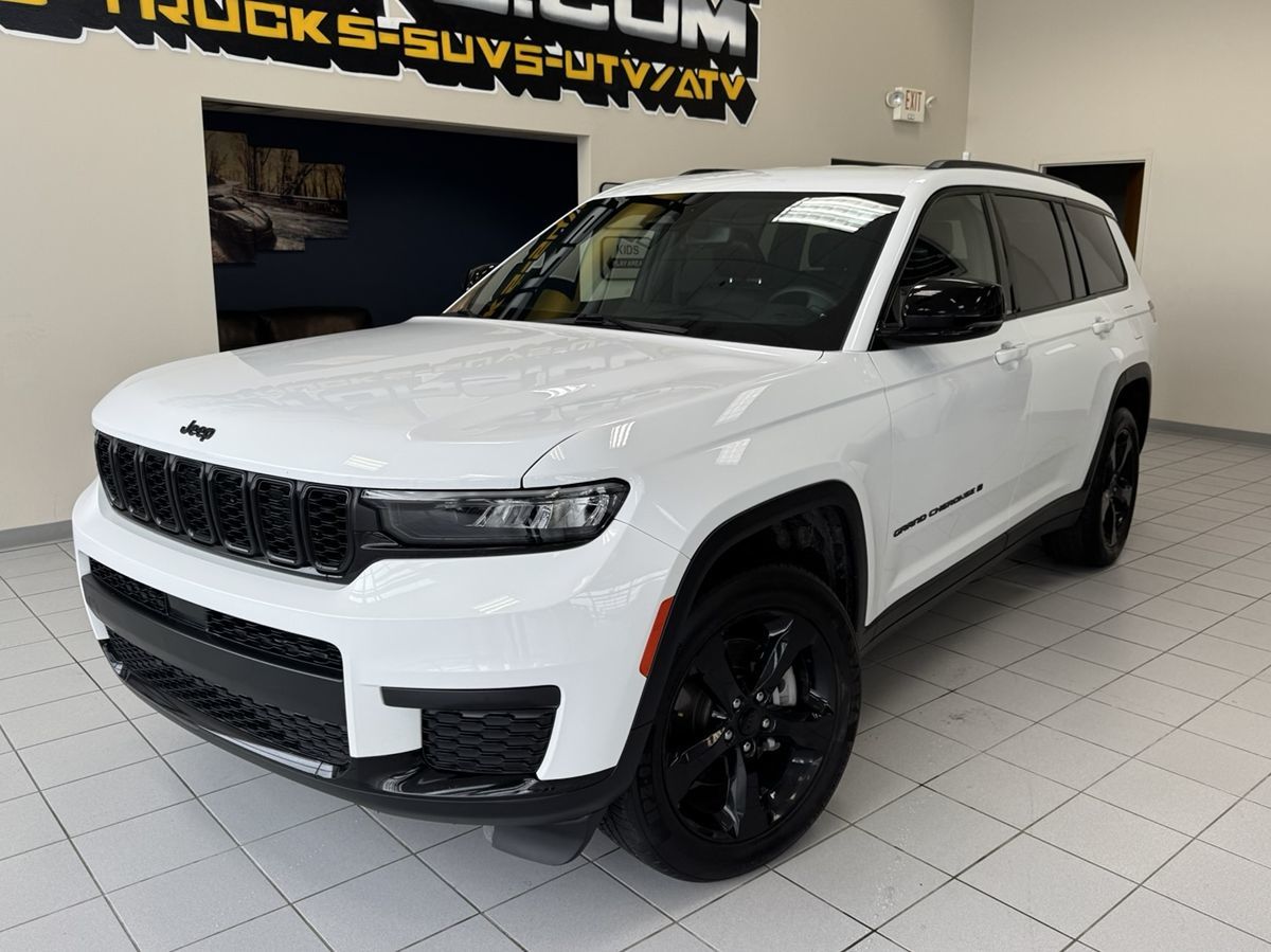 2023 Jeep Grand Cherokee L Altitude