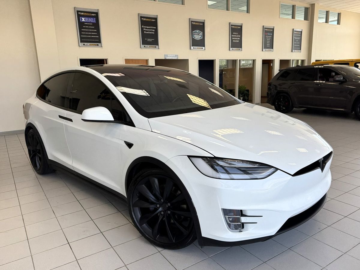 2018 Tesla Model X 75D photo 7