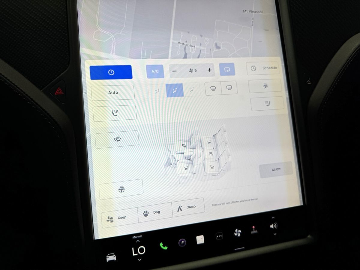 2018 Tesla Model X 75D photo 26