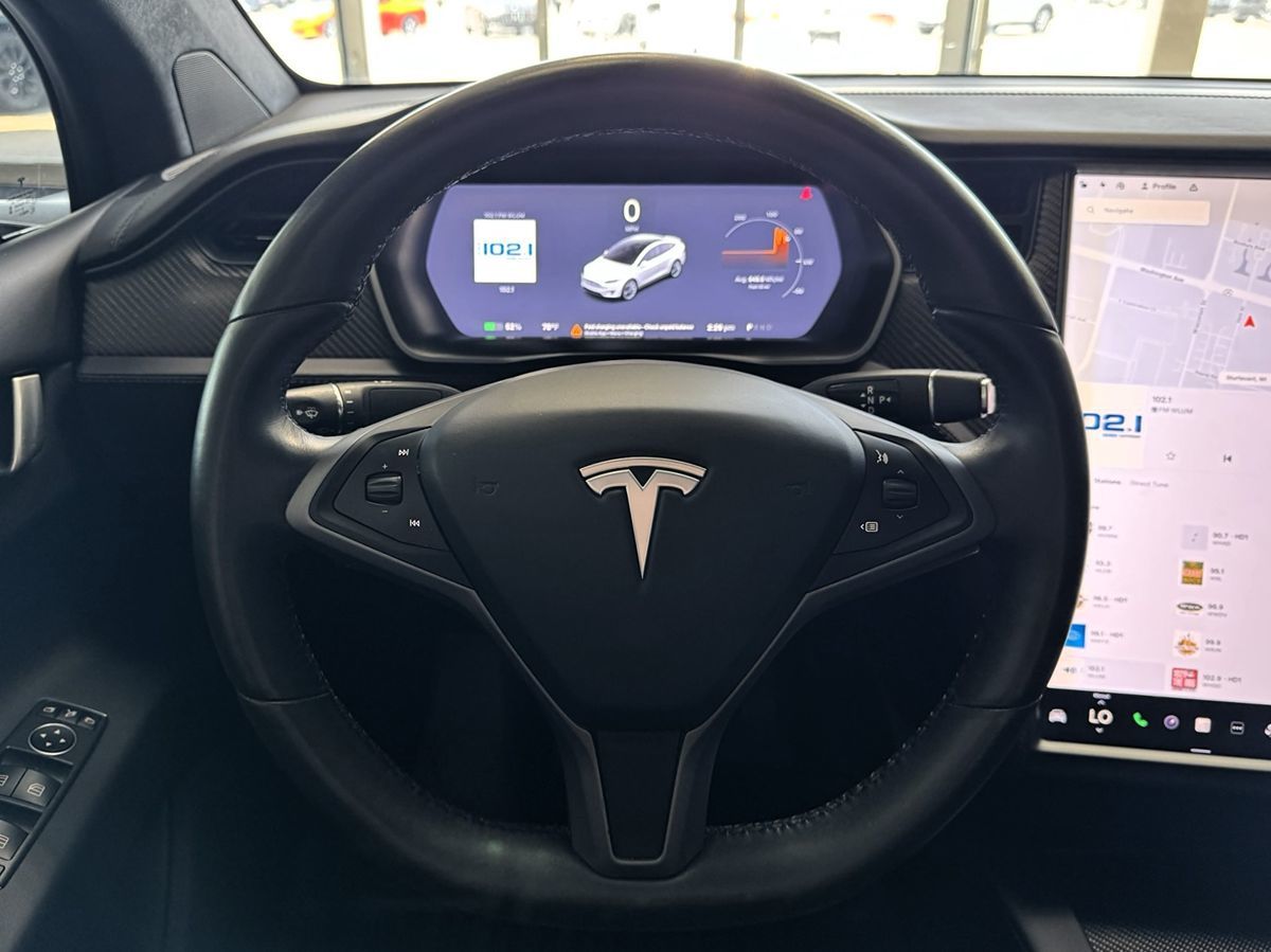 2018 Tesla Model X 75D photo 18