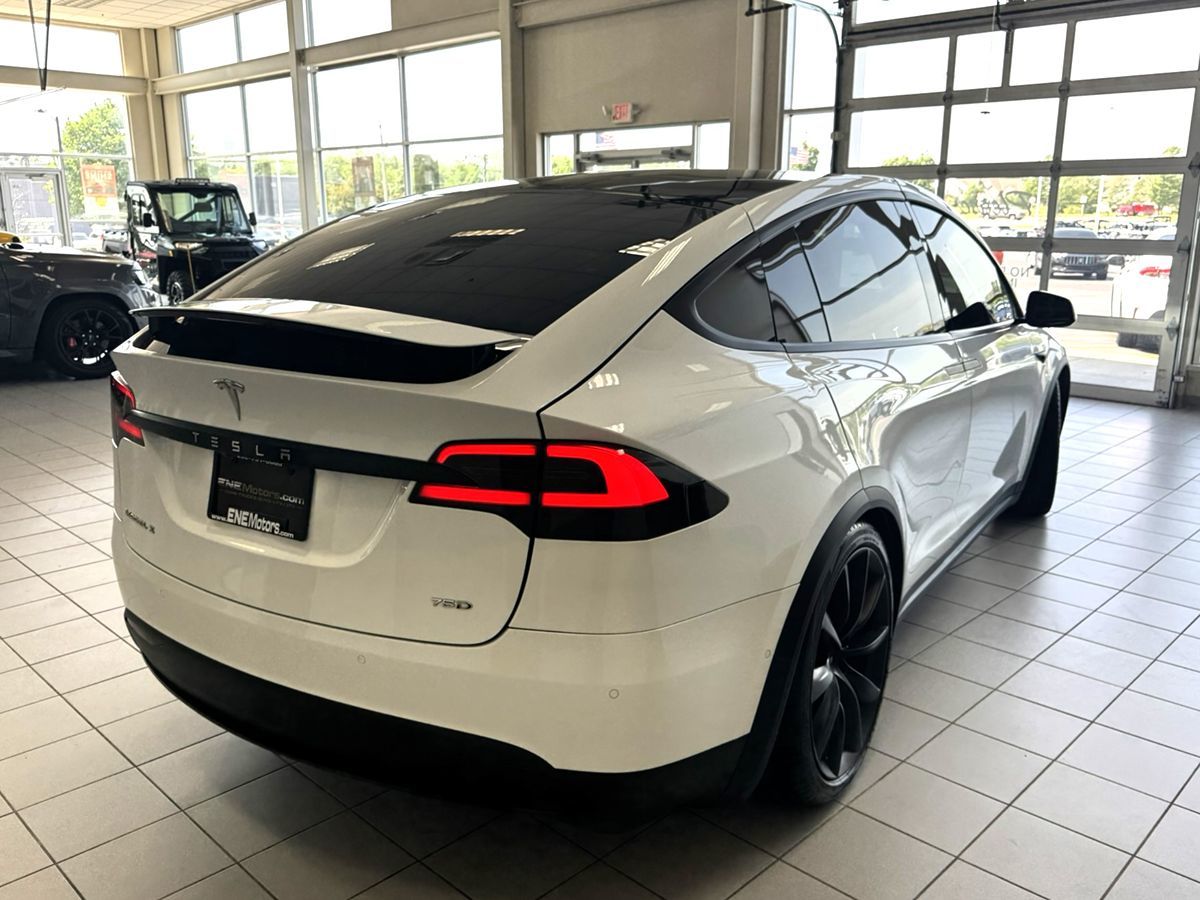 2018 Tesla Model X 75D photo 46
