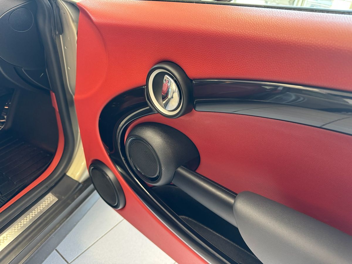 2008 Mini Cooper Hardtop S photo 12