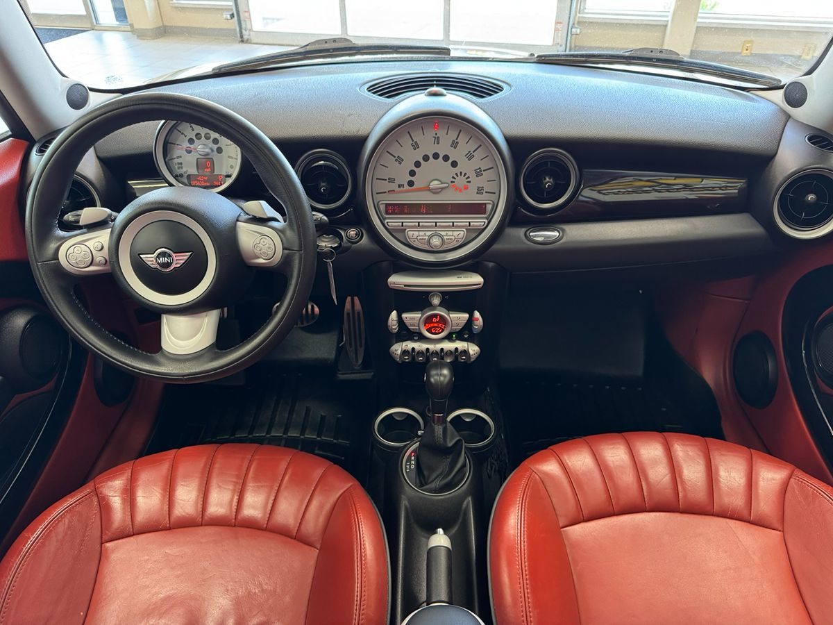 2008 Mini Cooper Hardtop S photo 16