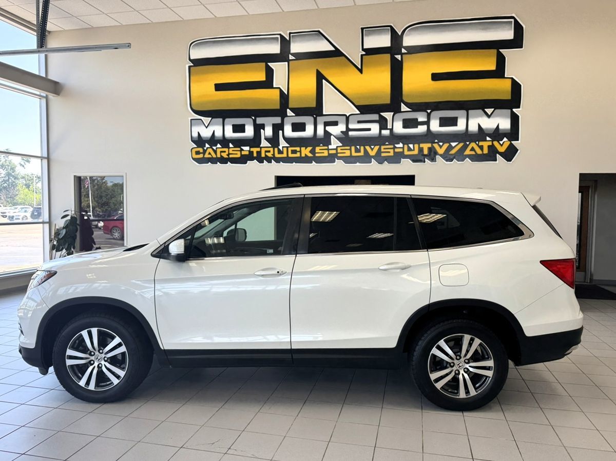 2016 Honda Pilot EX-L photo 2
