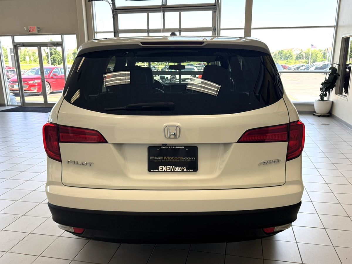 2016 Honda Pilot EX-L photo 4