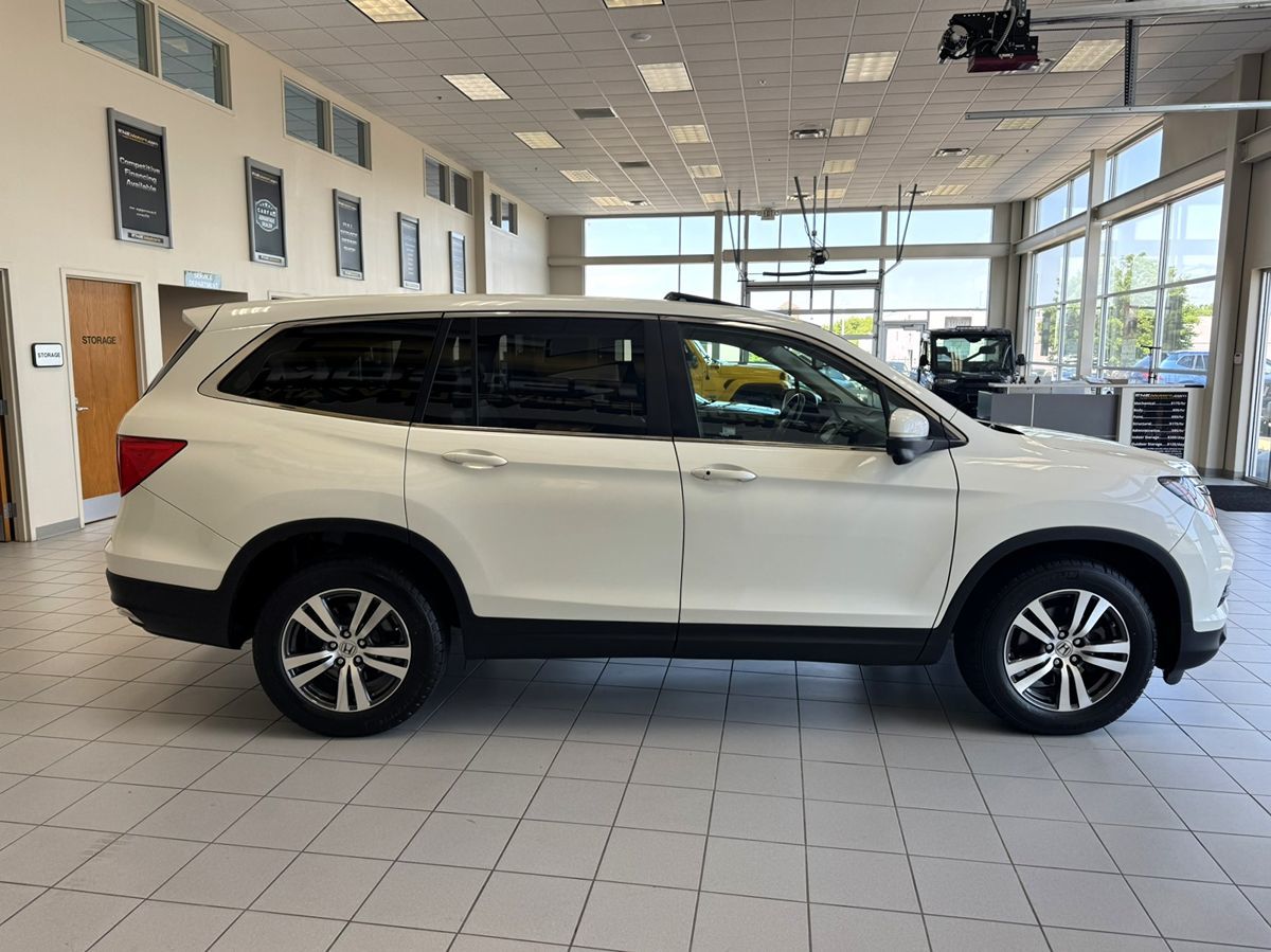 2016 Honda Pilot EX-L photo 6