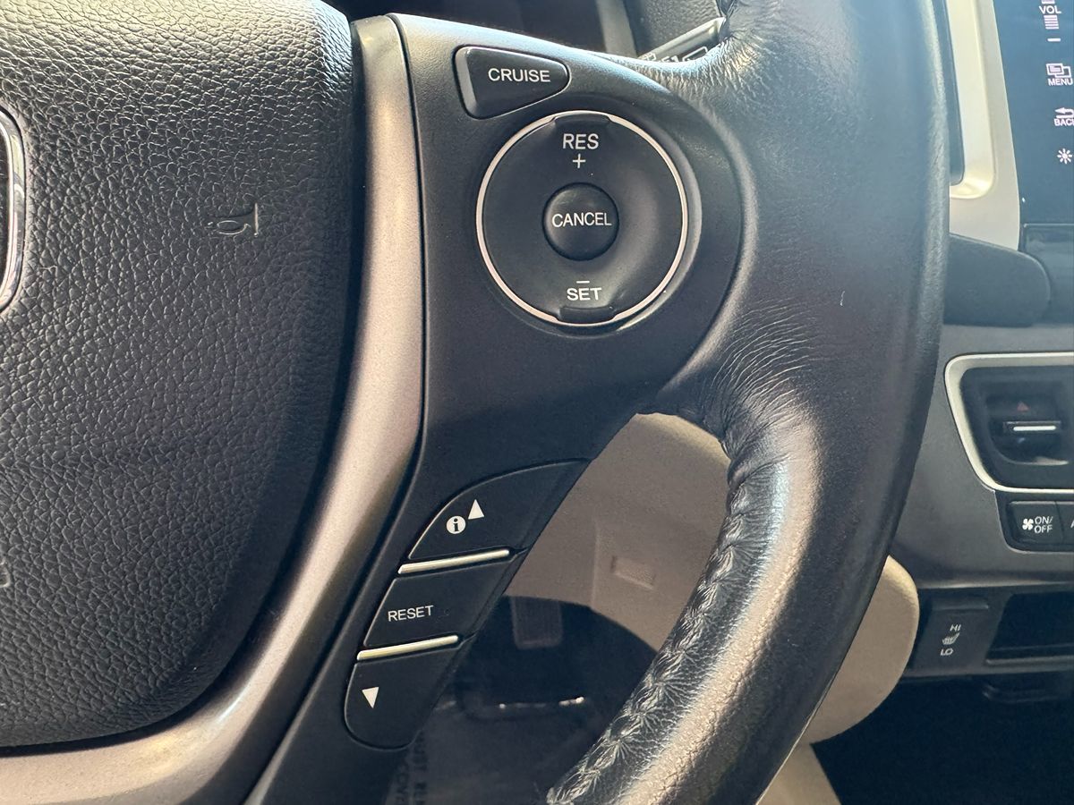 2016 Honda Pilot EX-L photo 20
