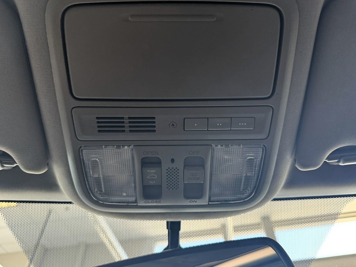 2016 Honda Pilot EX-L photo 31