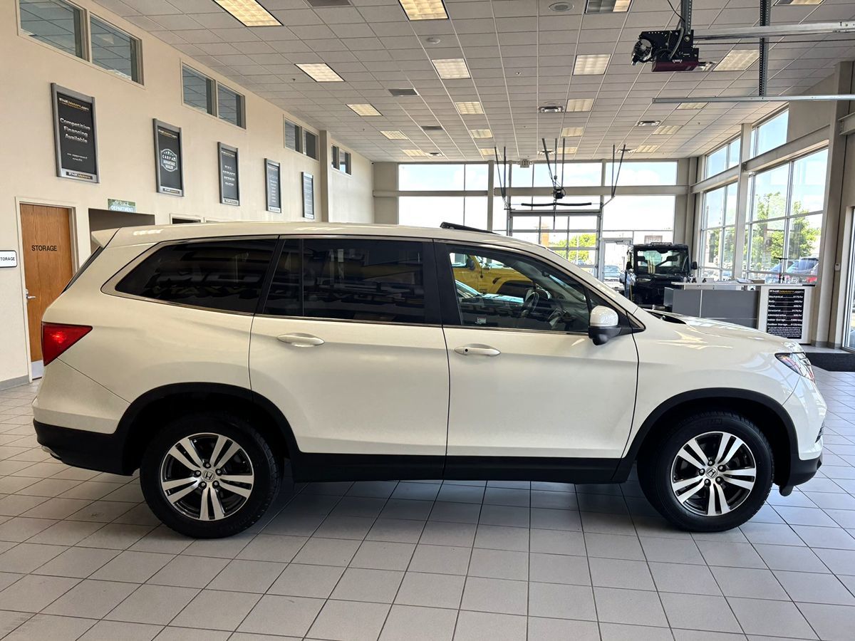 2016 Honda Pilot EX-L photo 49