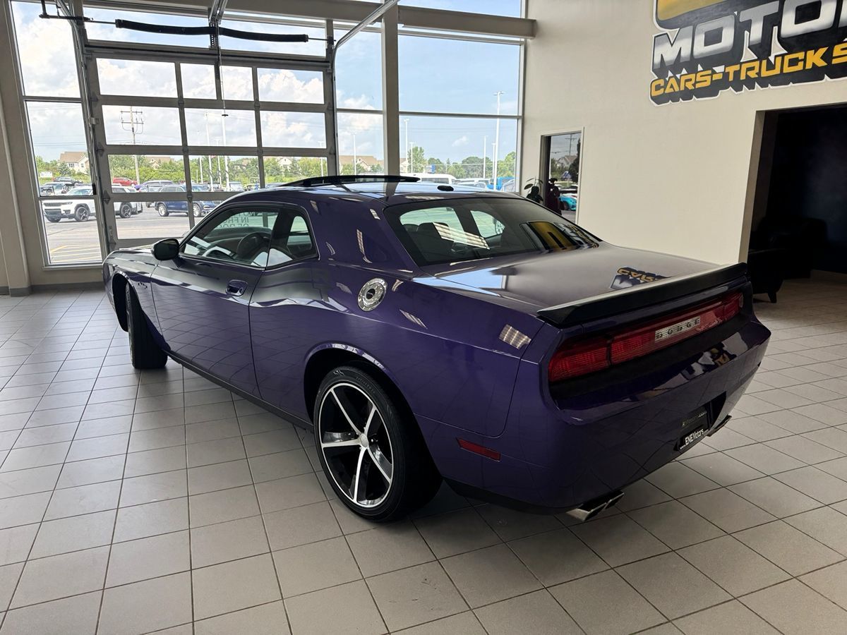 2010 Dodge Challenger R/T Classic photo 3