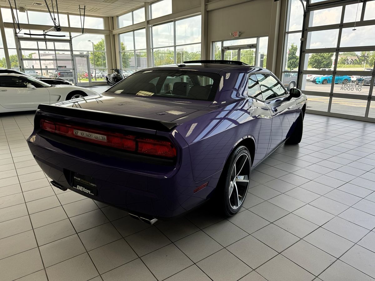 2010 Dodge Challenger R/T Classic photo 11