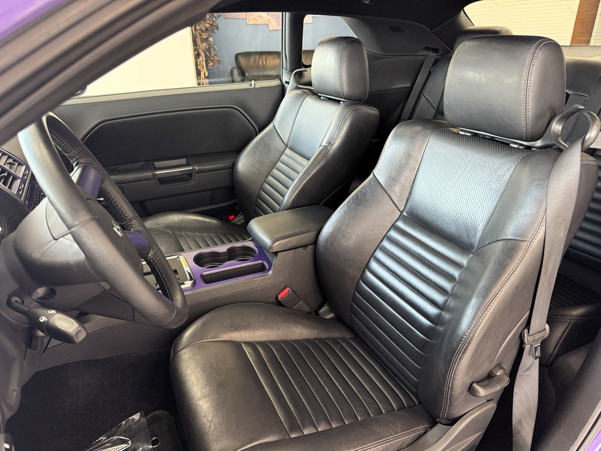 2010 Dodge Challenger R/T Classic photo 16
