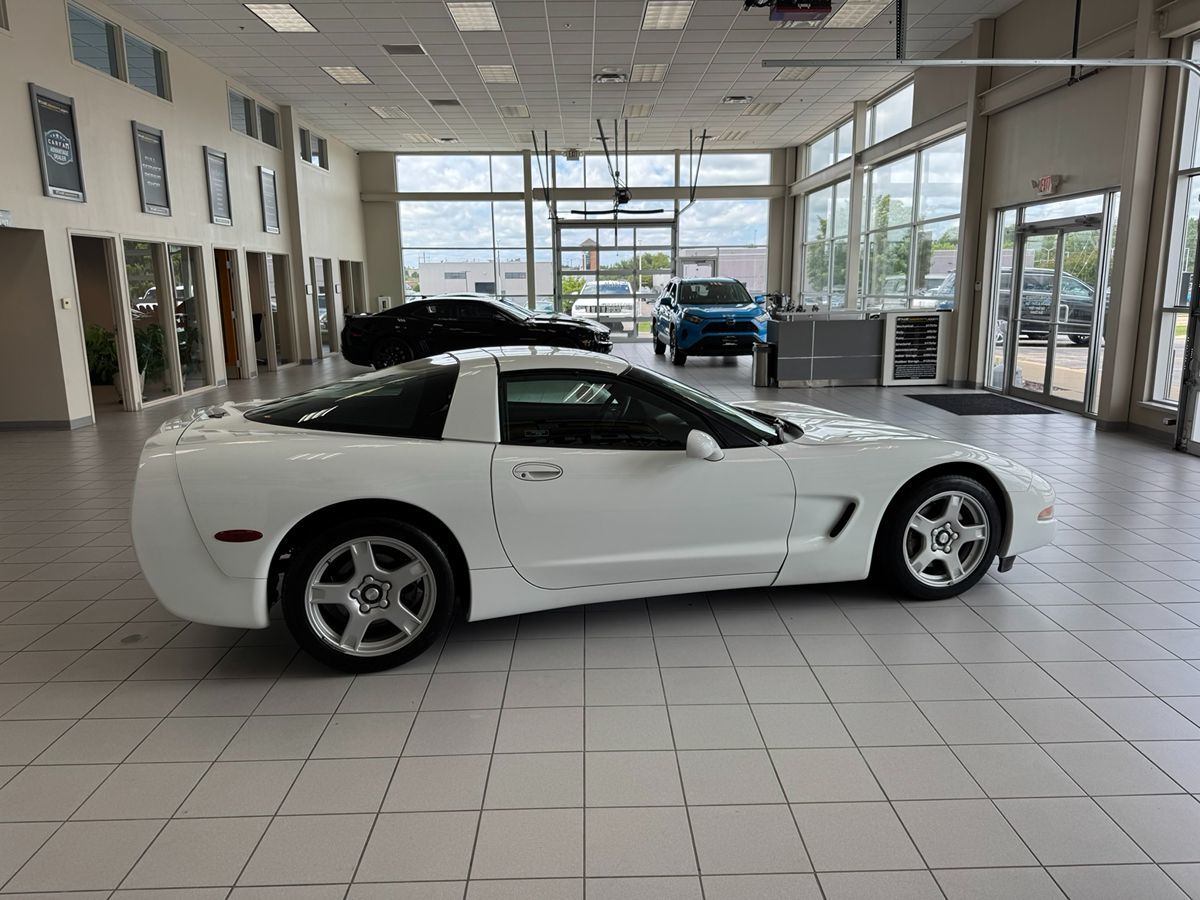 1998 Chevrolet Corvette photo 8