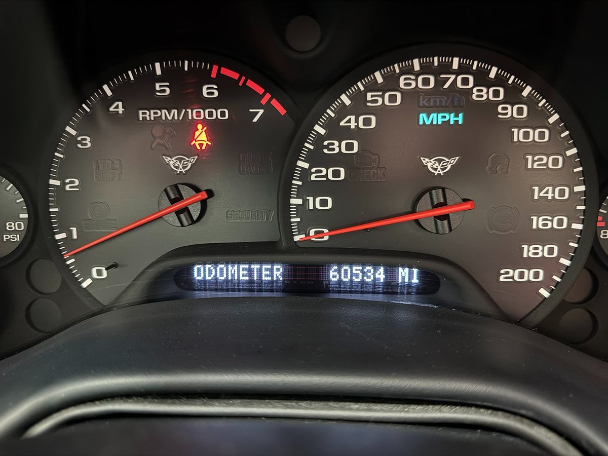 1998 Chevrolet Corvette photo 25