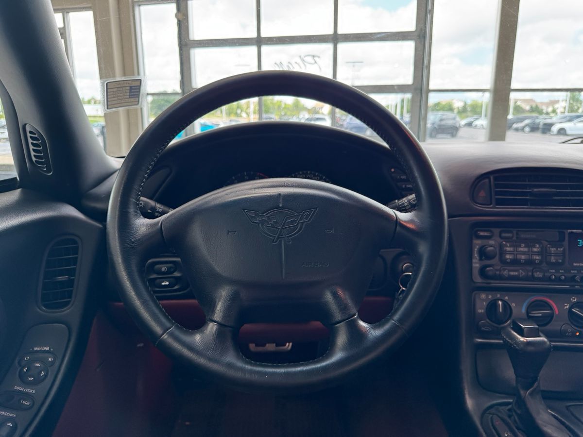 1998 Chevrolet Corvette photo 30