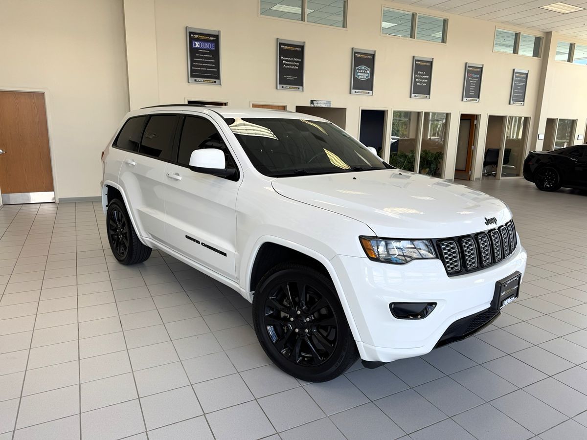 2018 Jeep Grand Cherokee Altitude photo 6