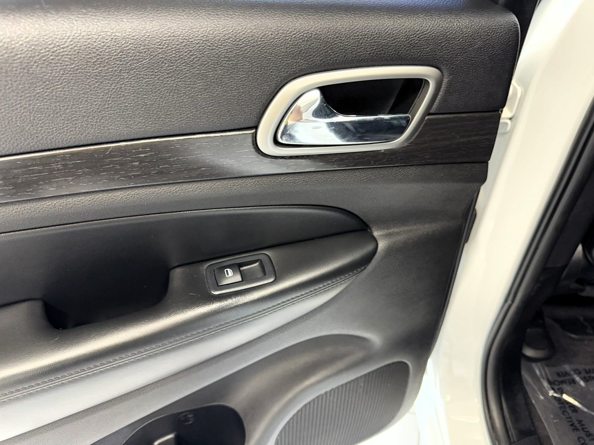 2018 Jeep Grand Cherokee Altitude photo 38
