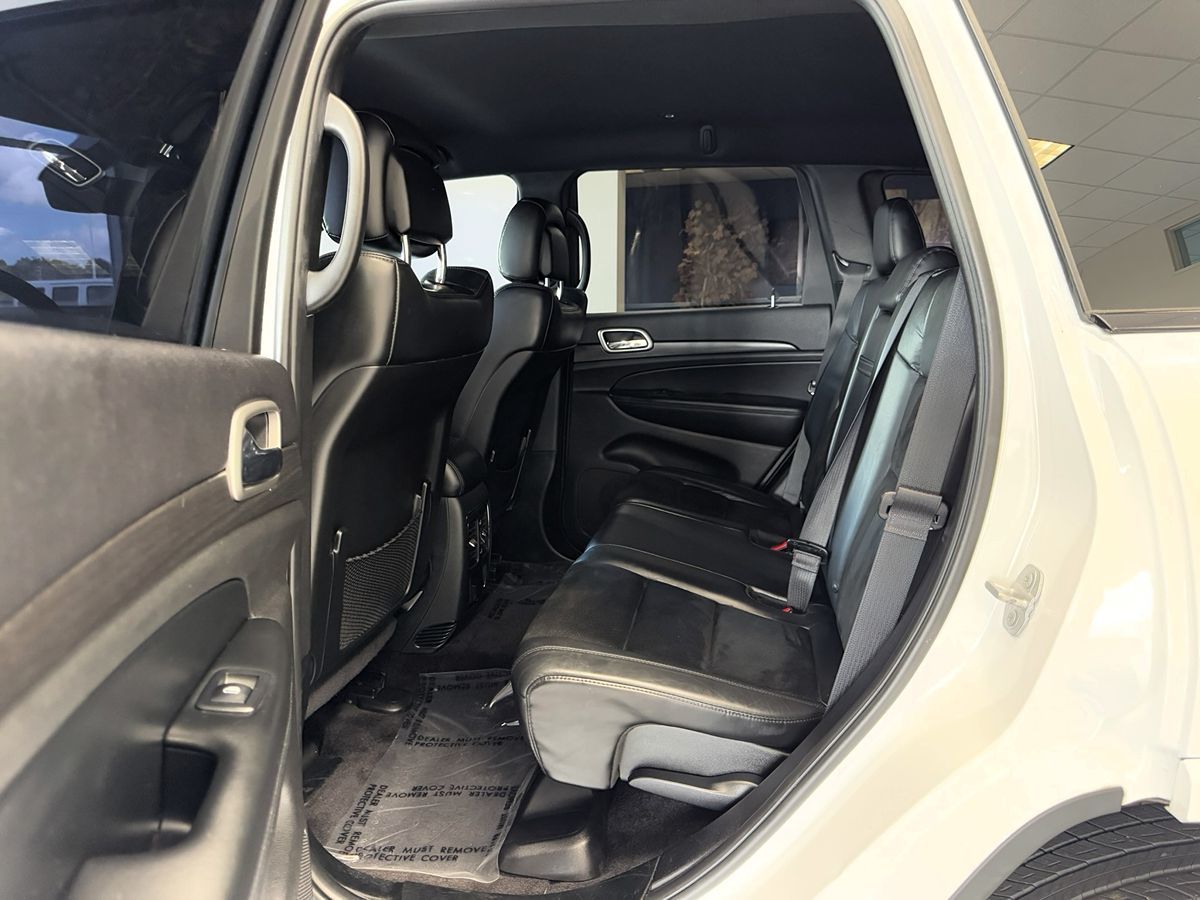 2018 Jeep Grand Cherokee Altitude photo 39