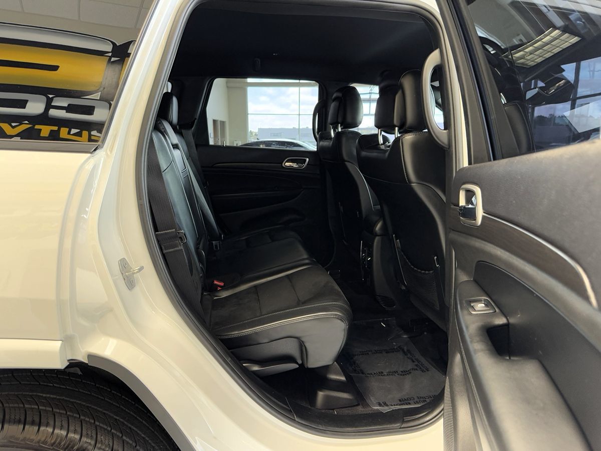 2018 Jeep Grand Cherokee Altitude photo 44