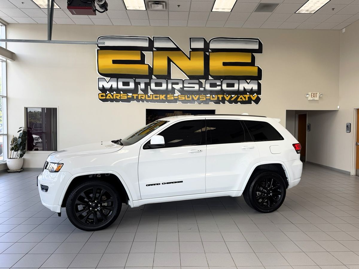 2018 Jeep Grand Cherokee Altitude photo 54
