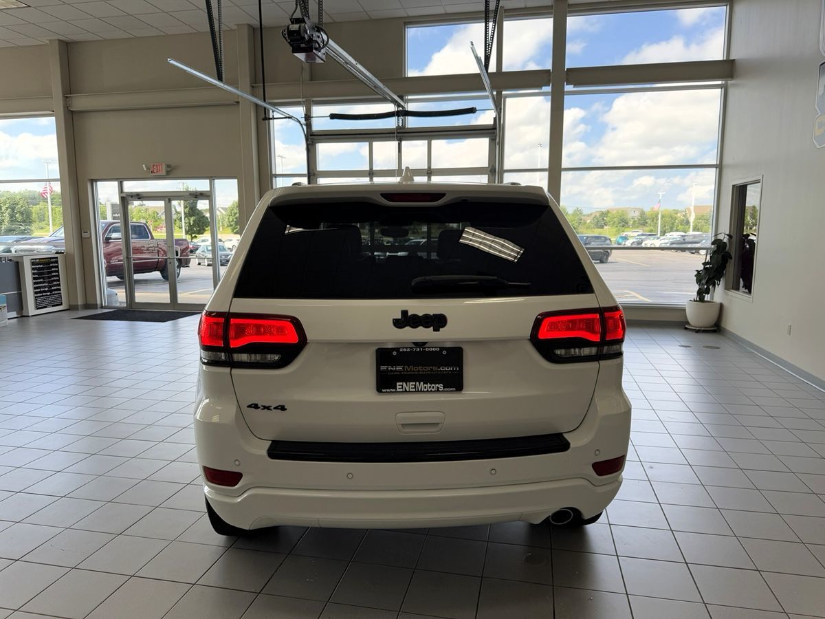 2018 Jeep Grand Cherokee Altitude photo 55