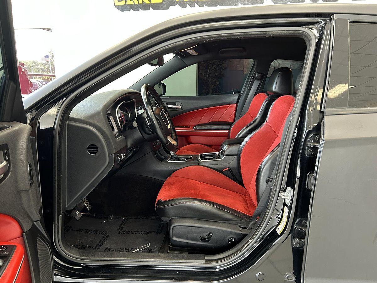 2018 Dodge Charger R/T Scat Pack photo 13