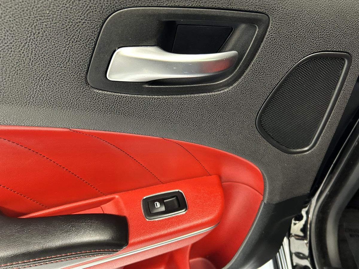 2018 Dodge Charger R/T Scat Pack photo 43
