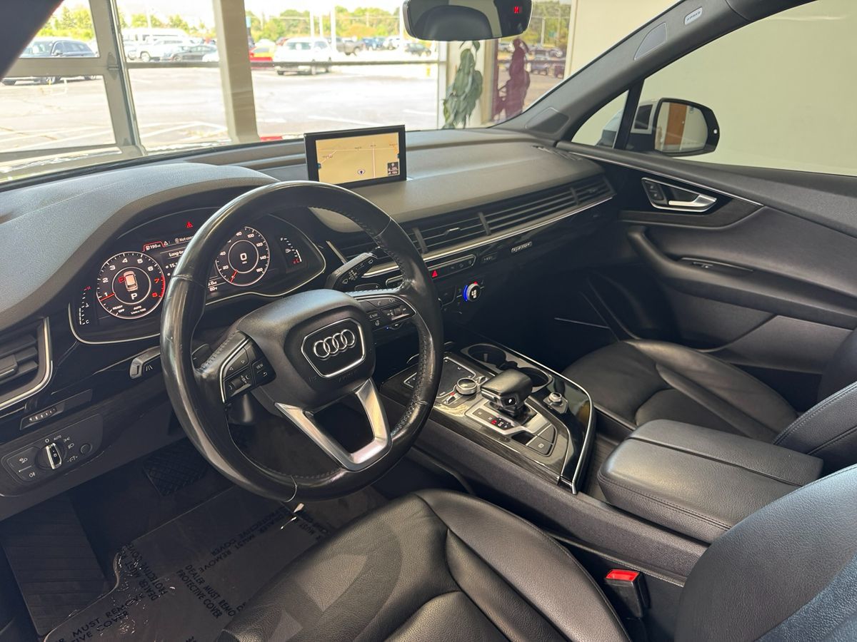 2017 Audi Q7 Premium Plus photo 12