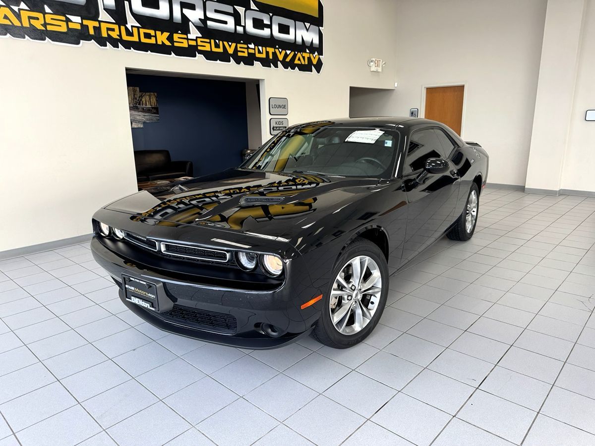 2021 Dodge Challenger SXT photo 43