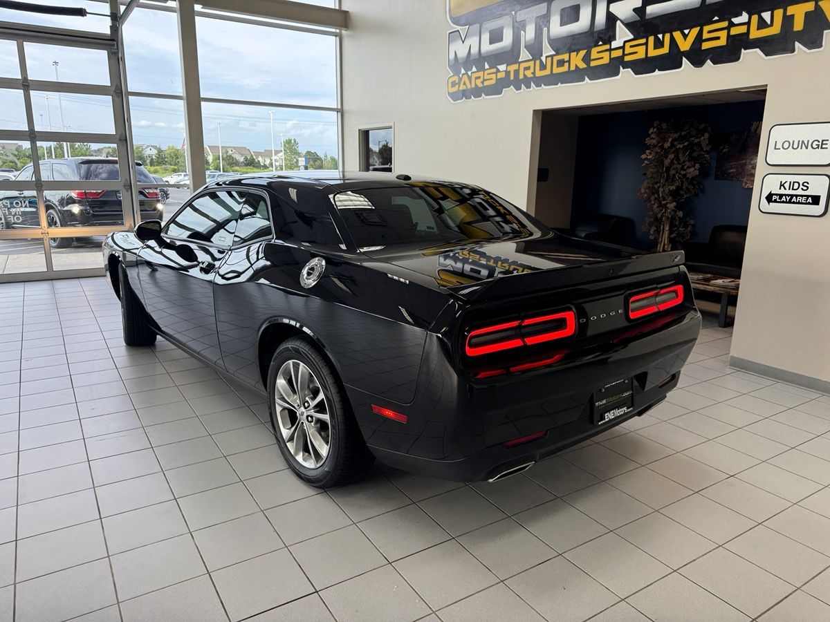 2021 Dodge Challenger SXT photo 45