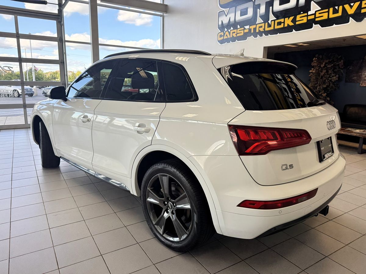 2019 Audi Q5 Premium Plus photo 2