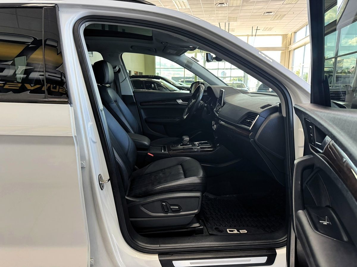 2019 Audi Q5 Premium Plus photo 14