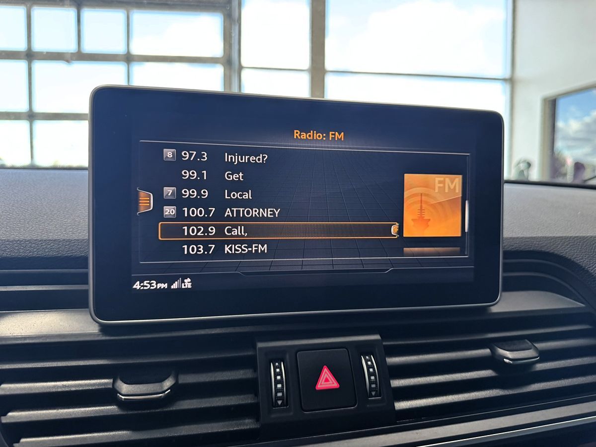 2019 Audi Q5 Premium Plus photo 22