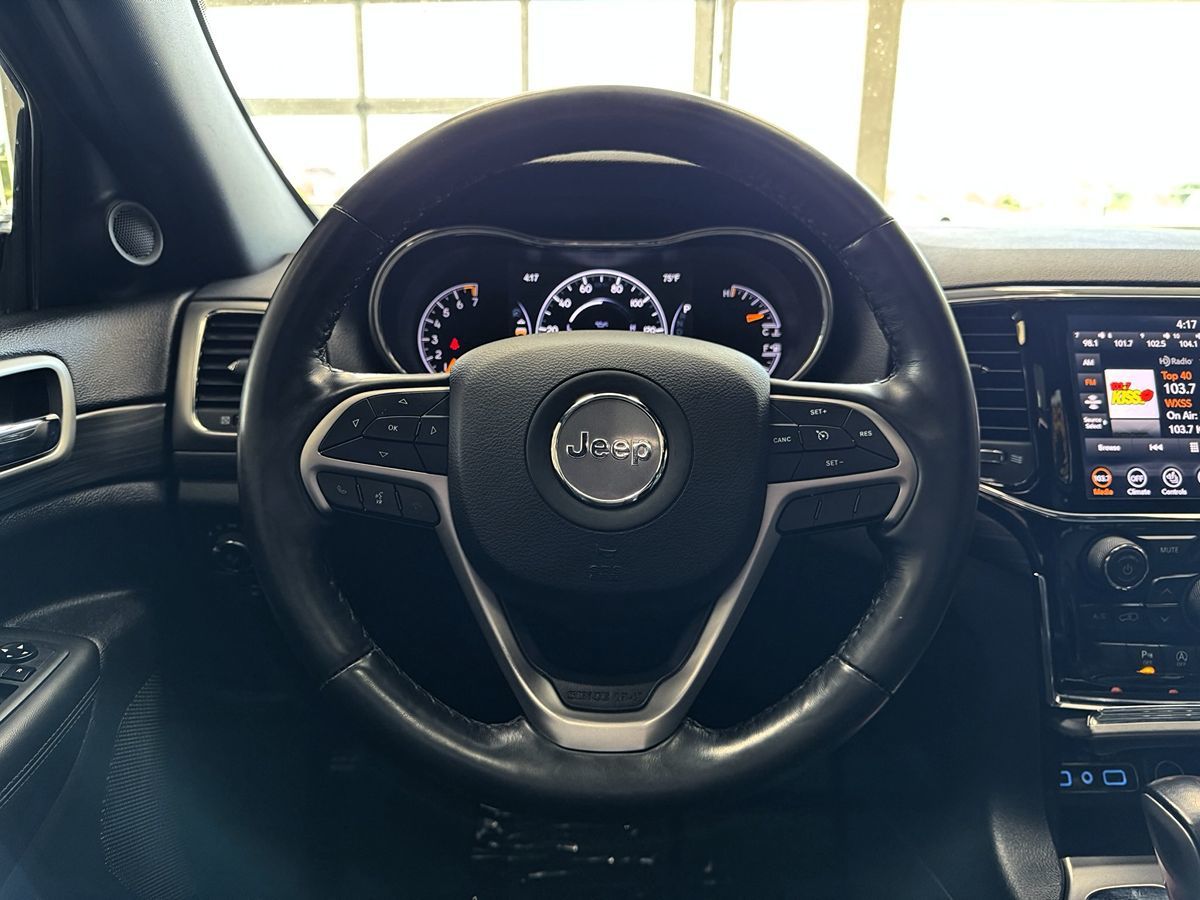 2020 Jeep Grand Cherokee Altitude photo 32