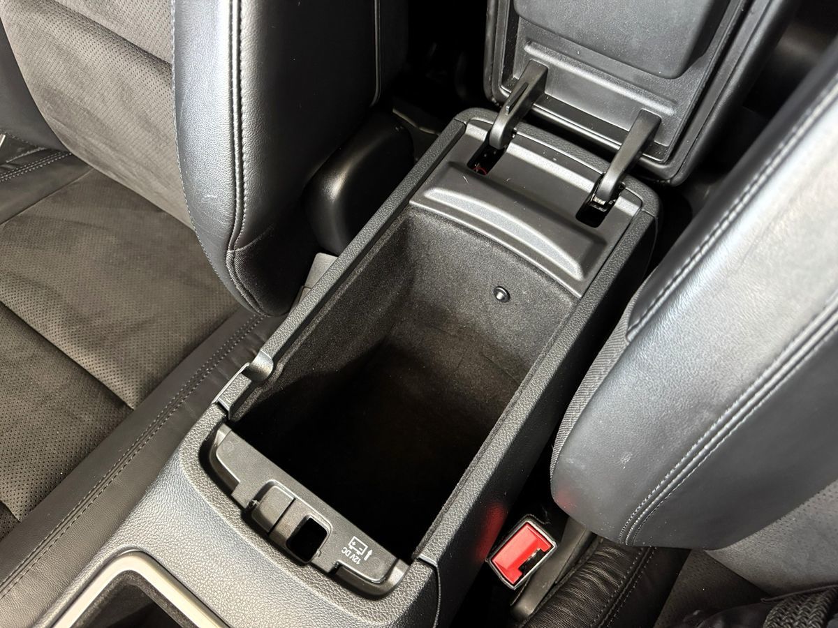 2020 Jeep Grand Cherokee Altitude photo 31