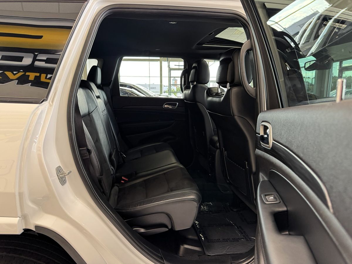 2020 Jeep Grand Cherokee Altitude photo 44