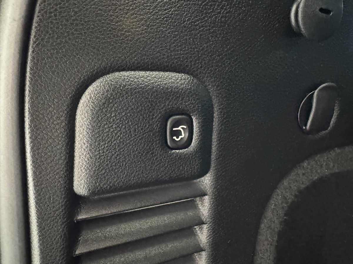 2020 Jeep Grand Cherokee Altitude photo 50
