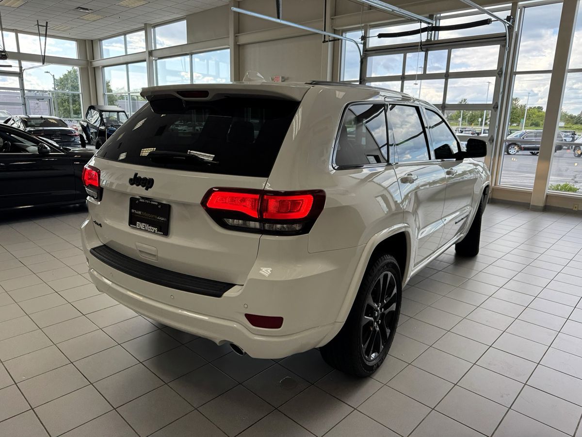 2020 Jeep Grand Cherokee Altitude photo 58