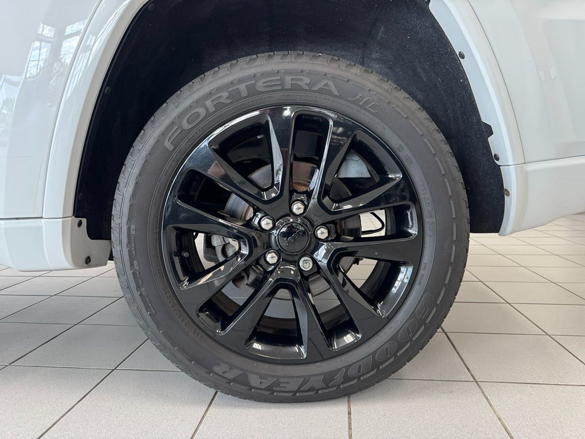 2020 Jeep Grand Cherokee Altitude photo 60